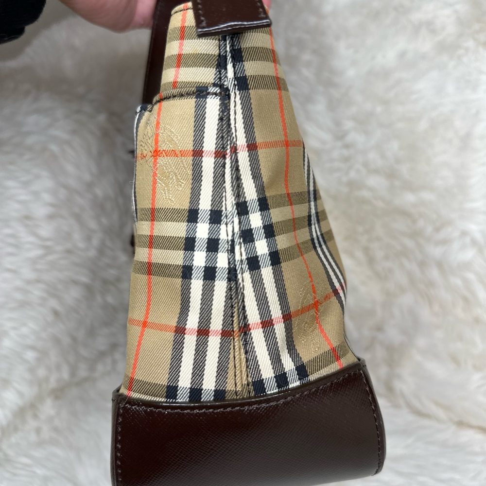 Vintage Burberry Horseferry Check Leather Trimmed Top Handle Bag - Picture 6 of 10